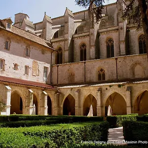 *** Hotel Le Couvent Royal France